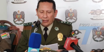 Camión vuelca al intentar evitar atropellar a un semoviente en la ruta 9