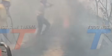 CONDUCTOR HABRÍA MUERTO POR BRONCOASPIRACIÓN DE UN PRESUNTO BOLO DE COCA DURANTE INCENDIO