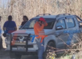 ENCAPUCHAD0S Y ARMAD0S INGRESARON A ROBAR A UN DOMICILIO EN LA ZONA DE SAN MATEO Y SE ROBAR0N UNA CAMIONETA HILUX BLANCA PARA UIR LA CUAL GUE ABANDONADA DEBAJO DE UN PUENTE.