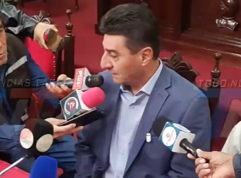 ALCALDE MUNICIPAL SE REFIERE A LA LEY DE INVERSIONES PROPUESTA POR EL GOBIERNO NACIONAL, SEÑALANDO QUE ES MUY NECESARIA PARA IMPULSAR Y MEJORAR LA ECONOMÍA DEL PAÍS.