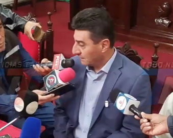 ALCALDE MUNICIPAL SE REFIERE A LA LEY DE INVERSIONES PROPUESTA POR EL GOBIERNO NACIONAL, SEÑALANDO QUE ES MUY NECESARIA PARA IMPULSAR Y MEJORAR LA ECONOMÍA DEL PAÍS.