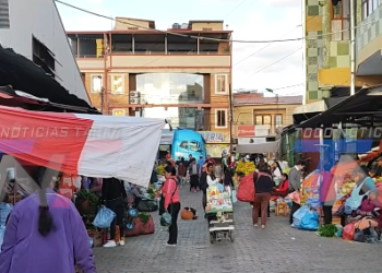 ESTOS SON LOS PRECIOS DE VERDURAS, FRUTAS Y CÁRNICOS EN EL MERCADO CAMPESINO DE TARIJA. EL POLLO SE VENDE A BS 22 EL KILO TRAS HABER LLEGADO HASTA BS 28.