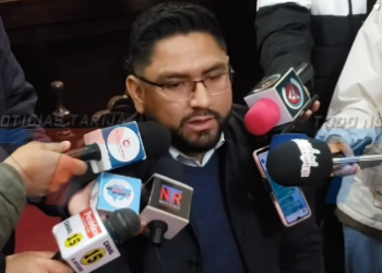 REPRESENTANTE LEGAL DEL MUNICIPIO RESPONDE A FISCALÍA QUE NO SE HABRÍAN CONSTITUIDO COMO VÍCTIMAS EN EL CASO CONTRA UN EXFUNCIONARIO. ASIMISMO, INFORMA QUE HASTA EL MOMENTO NO EXISTE UNA SITUACIÓN PARA QUE EL ALCALDE PRESTE DECLARACIÓN.