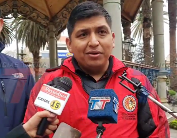 MAESTROS PERJUDICADOS POR IRREGULARIDADES EN PLANILLAS Y FALTA DE PAGO DAN 24 HORAS AL MINISTERIO DE EDUCACIÓN PARA ATENDER SUS DEMANDAS; DE LO CONTRARIO, ANUNCIAN UNA HUELGA DE BRAZOS CAÍDOS. ASEGURAN QUE SON 251 LOS DOCENTES AFECTADOS.