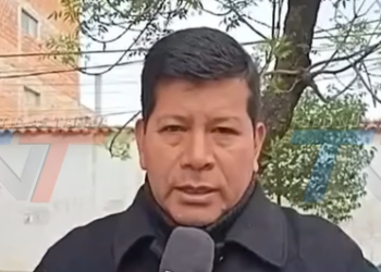 FEJUVE CERCADO INFORMA QUE LA POLICÍA DE TARIJA COORDINA CON VECINOS Y DIRIGENTES A TRAVÉS DE UN GRUPO DE WHATSAPP PARA ATENDER DENUNCIAS POR ROBOS Y OTROS HECHOS DELICTIVOS EN UN TIEMPO ESTIMADO DE 5 A 7 MINUTOS.