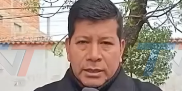 FEJUVE CERCADO INFORMA QUE LA POLICÍA DE TARIJA COORDINA CON VECINOS Y DIRIGENTES A TRAVÉS DE UN GRUPO DE WHATSAPP PARA ATENDER DENUNCIAS POR ROBOS Y OTROS HECHOS DELICTIVOS EN UN TIEMPO ESTIMADO DE 5 A 7 MINUTOS.