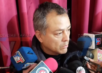 SENADOR MENTASTI, ANTE LAS DENUNCIAS DE NADIA BELLER, PIDE QUE LAS SUSTENTE CON PRUEBAS Y PRESENTE UNA DENUNCIA FORMAL. ADEMÁS, CUESTIONA EL SILENCIO DEL PRESIDENTE, QUIEN TAMBIÉN FUE MENCIONADO EN LAS ACUSACIONES.
