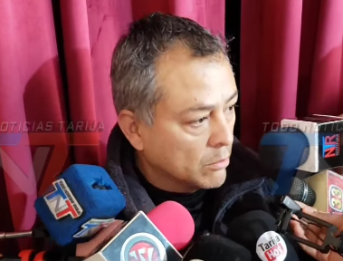 SENADOR MENTASTI, ANTE LAS DENUNCIAS DE NADIA BELLER, PIDE QUE LAS SUSTENTE CON PRUEBAS Y PRESENTE UNA DENUNCIA FORMAL. ADEMÁS, CUESTIONA EL SILENCIO DEL PRESIDENTE, QUIEN TAMBIÉN FUE MENCIONADO EN LAS ACUSACIONES.