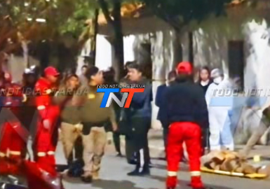 CON UN DlSPAR0 EN LA CABEZA, ASESINAN A UN HOMBRE DE 28 AÑOS EN PLENO CENTRO DE LA CIUDAD, EN EL BARRIO LAS PANOSAS. LA VÍCTIMA SE ENCONTRABA CAMININDO CON SU PERRITO EL CUAL FUE ENTREGADO A LA POLICIA.