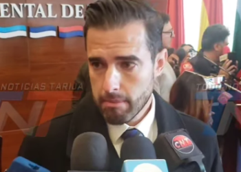 SECRETARIO DE TURISMO Y CULTURA DE LA GOBERNACIÓN LAMENTA QUE, PESE A HABER ENVIADO VARIAS NOTAS A BOA, NO SE DÉ UNA SOLUCIÓN A LOS ALTOS PRECIOS DE LOS PASAJES Y VUELOS HACIA NUESTRA CIUDAD.