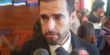 SECRETARIO DE TURISMO Y CULTURA DE LA GOBERNACIÓN LAMENTA QUE, PESE A HABER ENVIADO VARIAS NOTAS A BOA, NO SE DÉ UNA SOLUCIÓN A LOS ALTOS PRECIOS DE LOS PASAJES Y VUELOS HACIA NUESTRA CIUDAD.