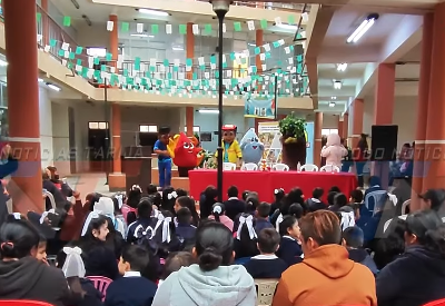INAUGURAN EN EL MERCADO SAN BERNARDO EL PRIMER CENTRO LÚDICO DE TARIJA PARA PREVENCIÓN DE RIESGOS