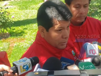 FEJUVE CERCADO RECHAZA LA TARIFA TRANSITORIA PARA MENORES Y UNIVERSITARIOS EN LOS MICROS Y SEÑALA QUE FUE UNA MALA DECISIÓN DE LAS AUTORIDADES