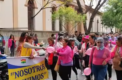 PACIENTES ONCOLÓGICAS Y DISTINTOS SECTORES MARCHAN PARA VISIBILIZAR LA LUCHA CONTRA EL CÁNCER Y CONCIENTIZAR A LA POBLACIÓN