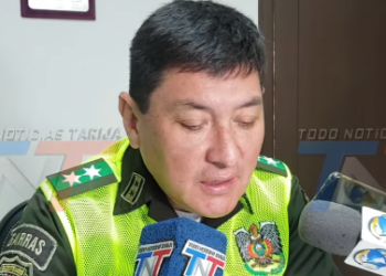 CONDUCTOR QUEDA HERIDO DE GRAVEDAD TRAS VUELCO DE TONEL DE UNA VAGONETA EN TOLOMOSA