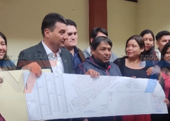 507 FAMILIAS DEL BARRIO 26 DE AGOSTO SE BENEFICIAN CON LA ENTREGA DE SU PLANIMETRÍA Y AVANZAN EN LA REGULARIZACIÓN URBANA