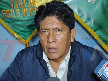 TRABAJADORES EN SALUD EXIGEN EL PAGO DEL BONO DE VACUNACIÓN Y CUESTIONAN LA FALTA DE ACUERDO ENTRE AUTORIDADES