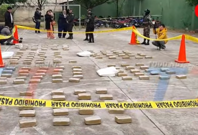 INCAUTAN MÁS DE 146 KILOGRAMOS DE MARIHUANA EN UN VEHÍCULO DE TRANSPORTE PÚBLICO EN PAJCHANI